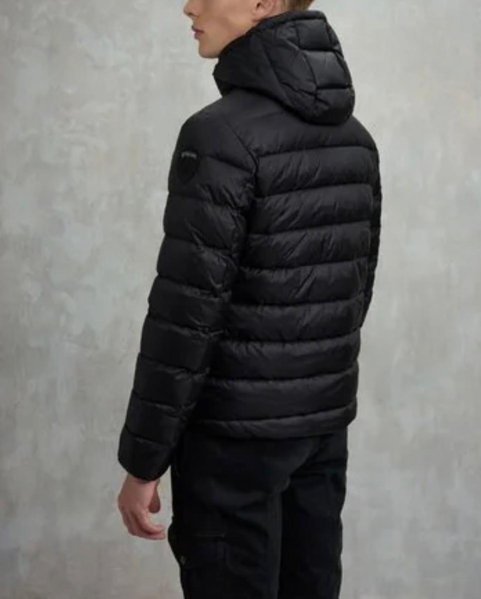 PIUMINO CON CAPPUCCIO ACTON NERO